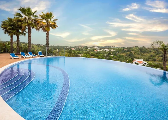 Modern Apartment With In-&Outside Pool, Sauna&Gym, Heating, Rooftop Terrace With Amazing Sea&Mountains View