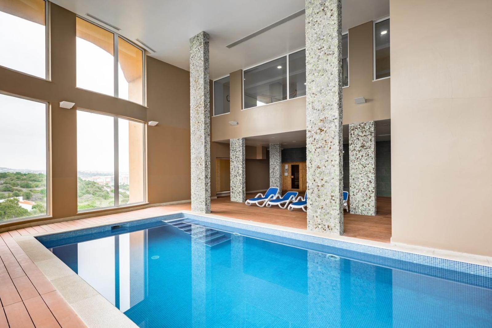 Modern With In-&outside Pool, Sauna&gym, Heating, Rooftop Terrace With Amazing Sea&mountains View