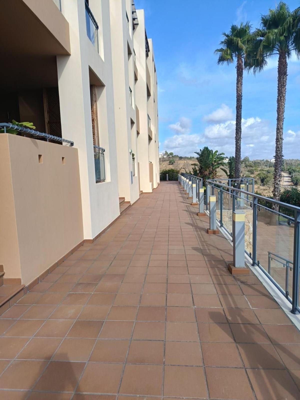 Apartment Modern With In-&outside Pool, Sauna&gym, Heating, Rooftop Terrace With Amazing Sea&mountains View *